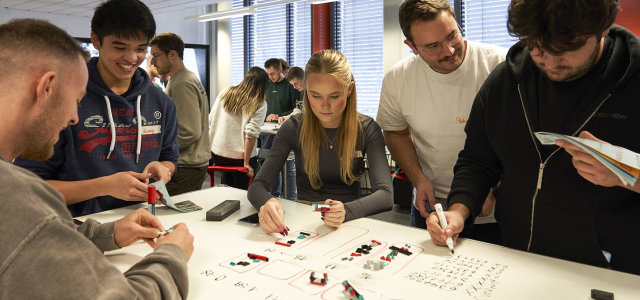 Gummersbach Wirtschaftsingenieure02 (Bild: TH Köln, Monika Probst) Gummersbach Wirtschaftsingenieure02 (Bild:TH Köln, Monika Probst)