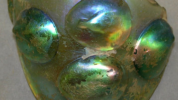 Detail einer Glasoberfläche (Bild: Dombauhütte)