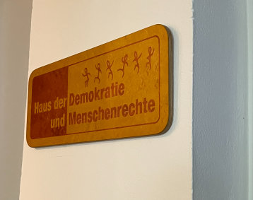 Foto vom Haus der Demokratie und Menschenrechte in Berlin